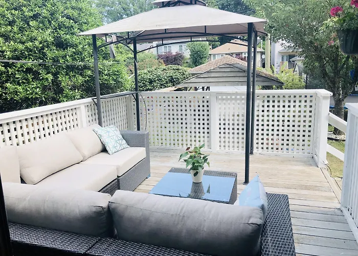 The Sunshine House-Free Parking Bed & Breakfast Vancouver